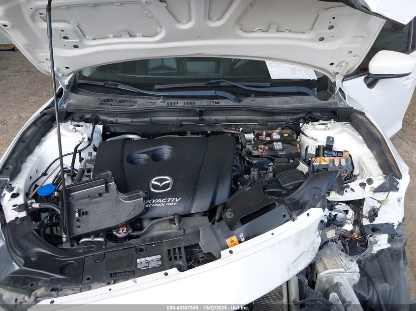 2018 MAZDA MAZDA3 TOURING - 3MZBN1V35JM237078