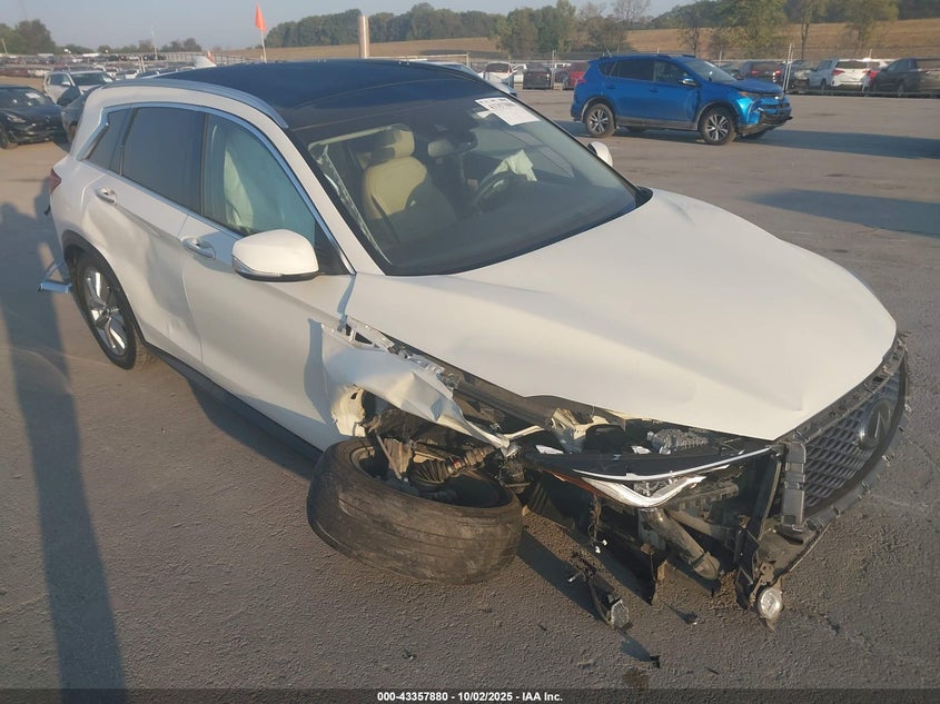 INFINITI QX50 LUXE AWD