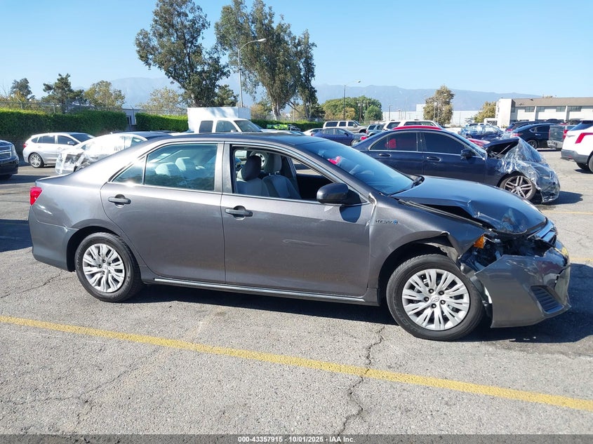 2013 TOYOTA CAMRY HYBRID LE - 4T1BD1FK9DU083501