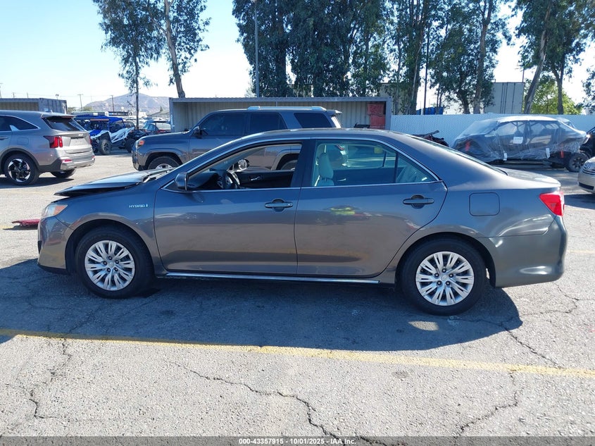 2013 TOYOTA CAMRY HYBRID LE - 4T1BD1FK9DU083501