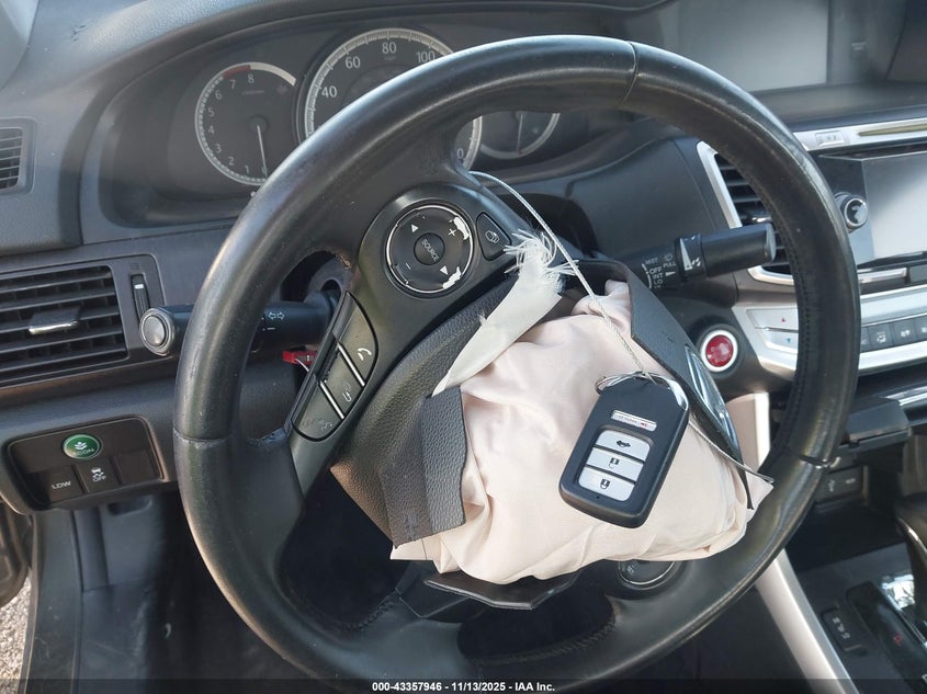1HGCR3F86DA022474 2013 HONDA ACCORD photo no. 11
