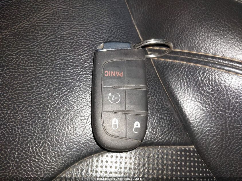 2018 Jeep Compass Limited 4X4 VIN: 3C4NJDCB1JT283133 Lot: 43357974