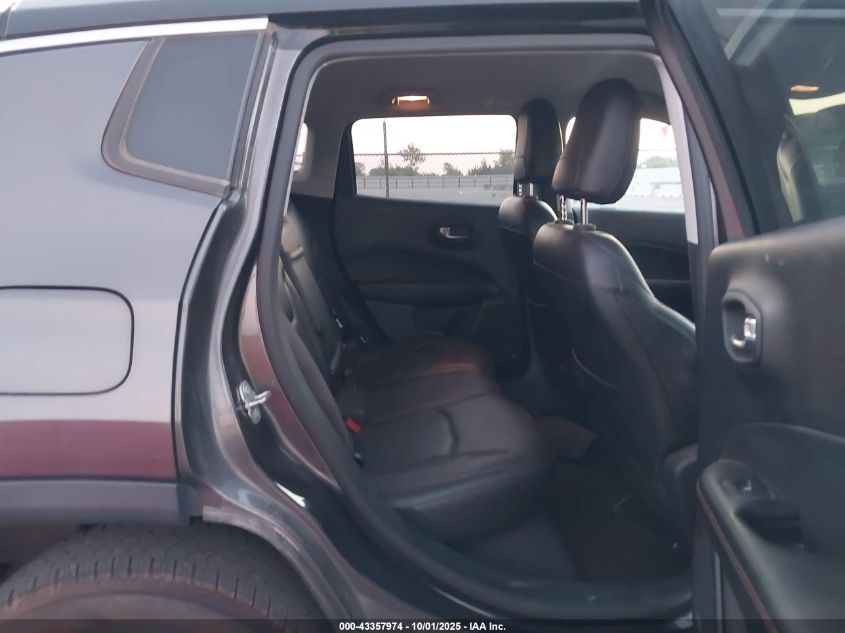 2018 Jeep Compass Limited 4X4 VIN: 3C4NJDCB1JT283133 Lot: 43357974