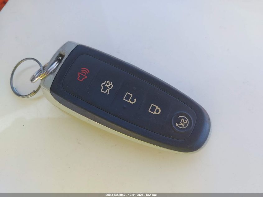 2017 Ford Escape Titanium VIN: 1FMCU0J97HUA36346 Lot: 43358042