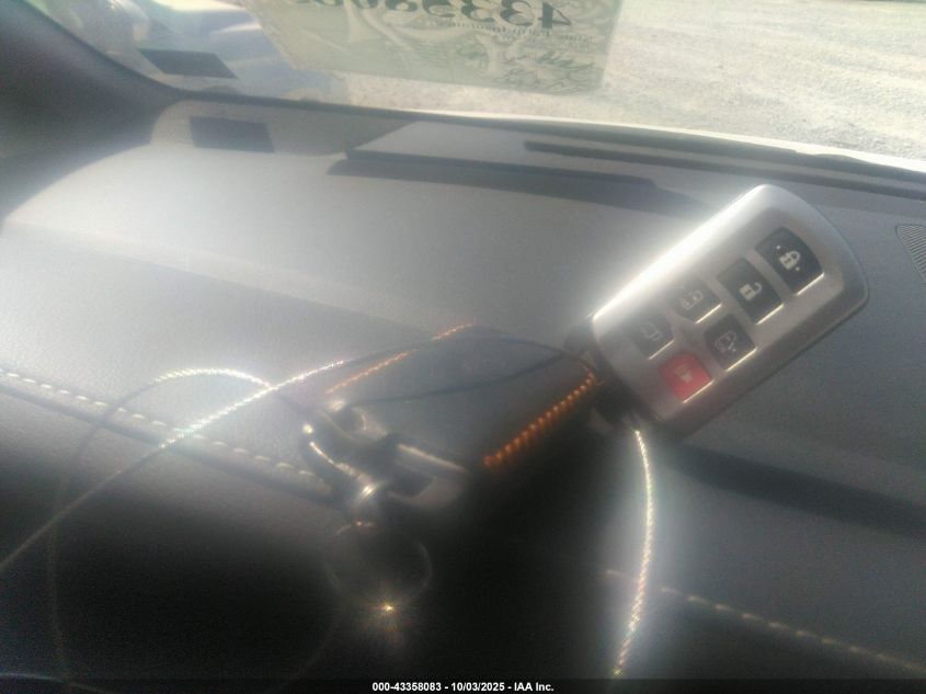 2017 Toyota Sienna Xle 7 Passenger VIN: 5TDDZ3DC8HS162481 Lot: 43358083