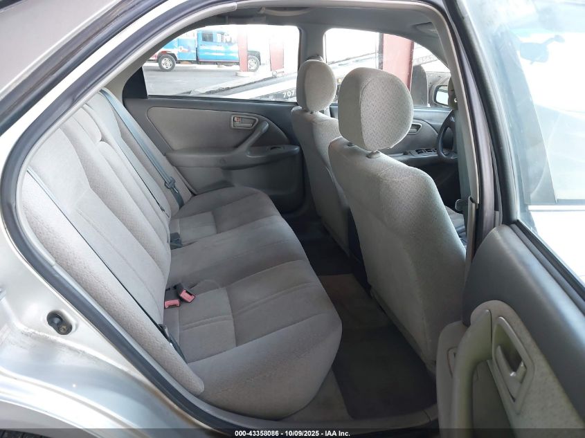 2001 Toyota Camry Le VIN: JT2BG22K610541174 Lot: 43358086