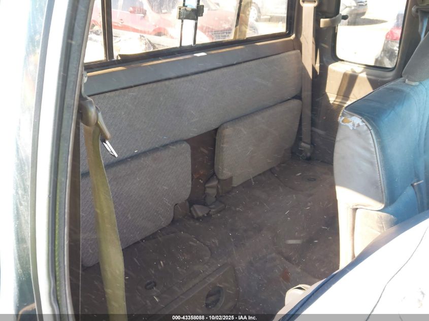 1996 Toyota Tacoma Xtracab VIN: 4TAVL52N4TZ146075 Lot: 43358088