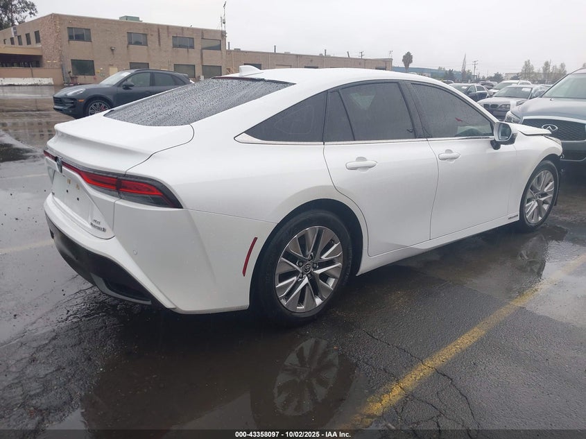 JTDAAAAA2PA008264 2023 TOYOTA MIRAI photo no. 4