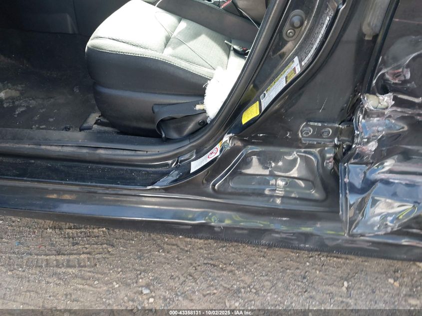 2019 Toyota Corolla Le VIN: 2T1BURHE3KC236846 Lot: 43358131