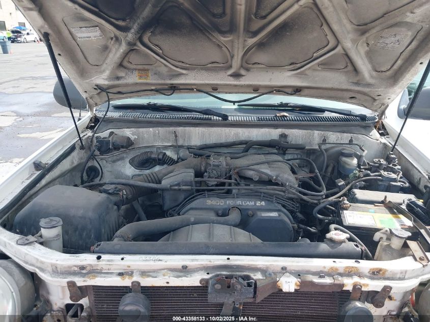 2002 Toyota Tundra VIN: 5TBJN32172S330160 Lot: 43358133