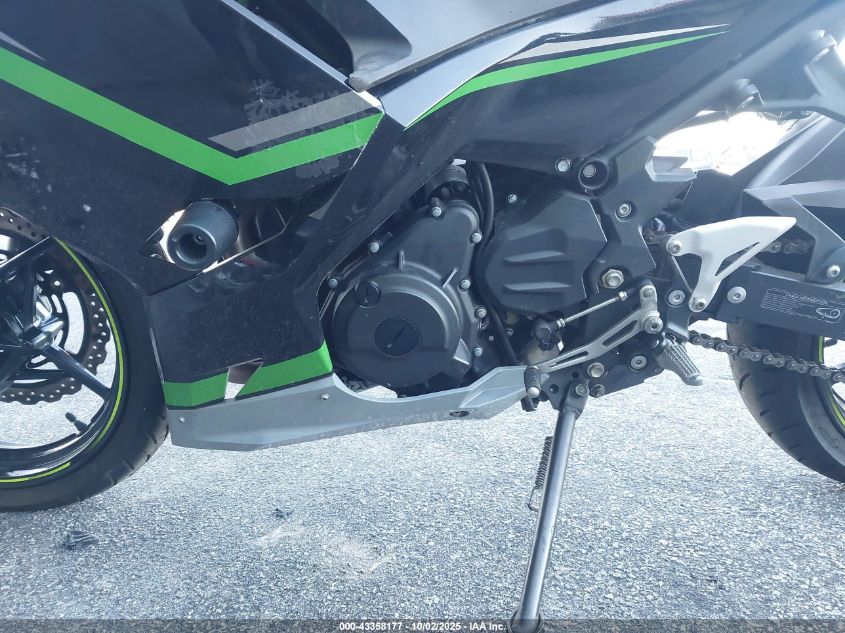 2021 Kawasaki Ex400 VIN: JKAEXKG11MDAD2751 Lot: 43358177