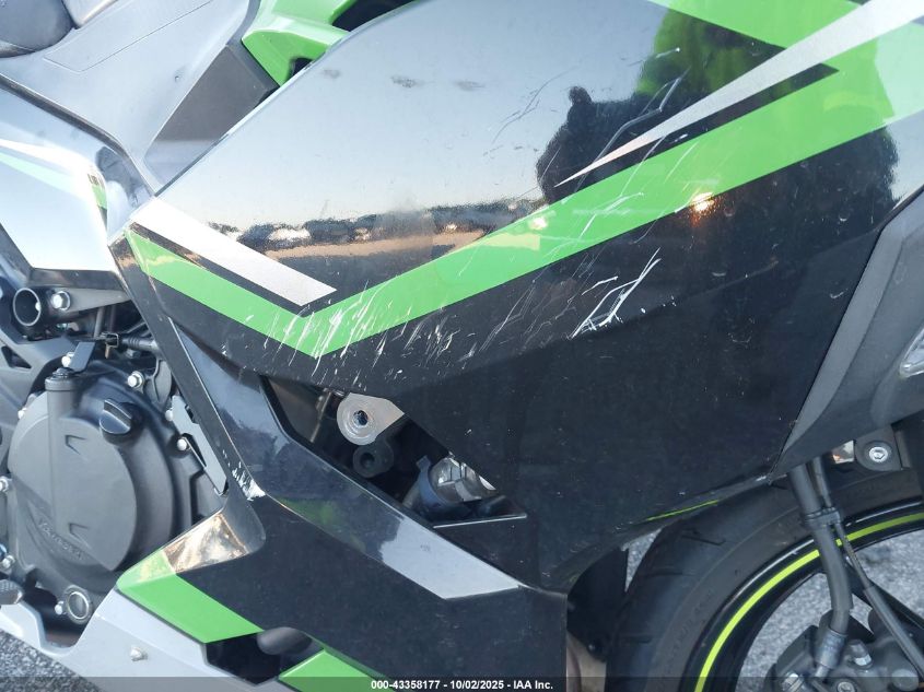 2021 Kawasaki Ex400 VIN: JKAEXKG11MDAD2751 Lot: 43358177