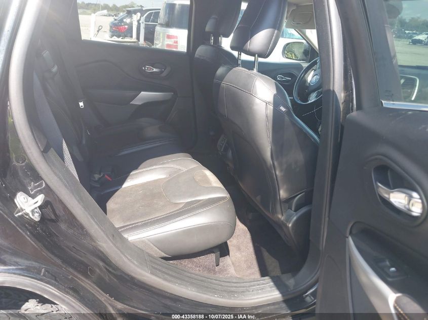 2018 Jeep Cherokee Latitude Plus Fwd VIN: 1C4PJLLB8JD537865 Lot: 43358188