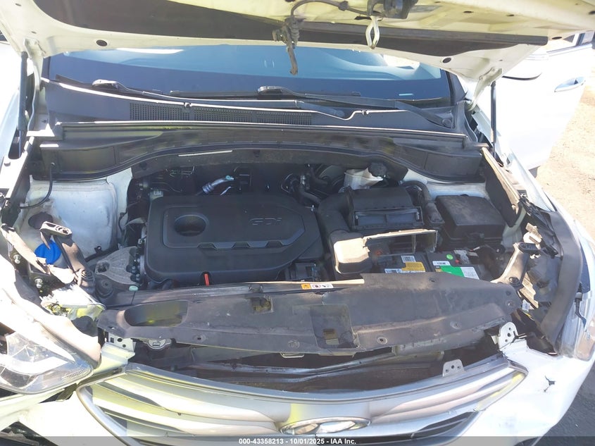 2018 Hyundai Santa Fe Sport 2.4L VIN: 5NMZUDLB1JH067028 Lot: 43358213