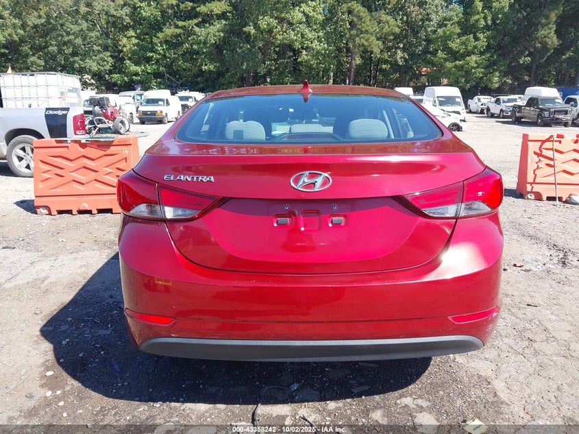 2015 HYUNDAI ELANTRA SE - 5NPDH4AE8FH580718