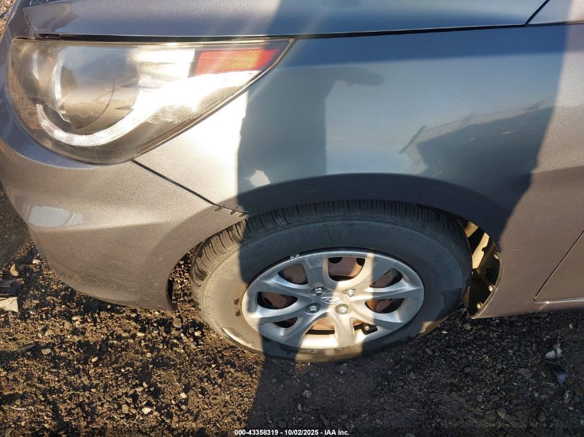 2013 Hyundai Accent Gls VIN: KMHCT4AE2DU410881 Lot: 43358319