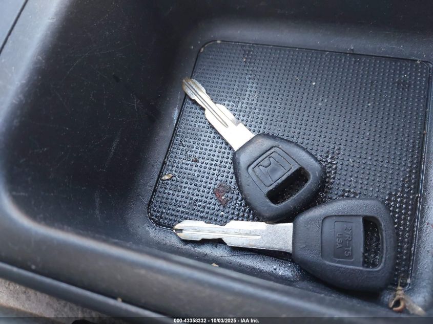 2001 Honda Civic Lx VIN: 1HGES16581L064328 Lot: 43358332