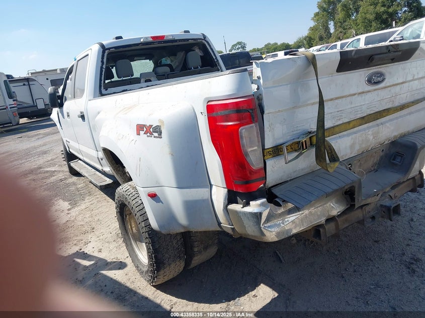 1FT8W3DT5MED39790 2021 FORD F350 photo no. 3