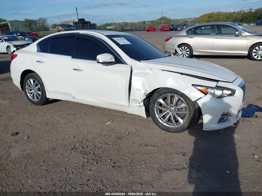 2017 INFINITI Q50 3.0T PREMIUM - JN1EV7AR0HM833611