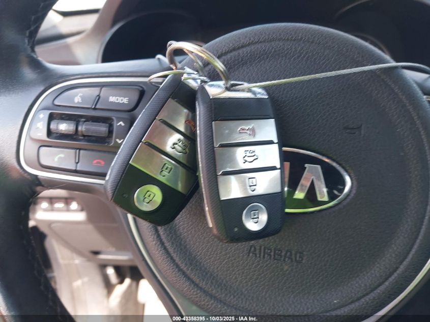 2016 Kia Optima Ex VIN: 5XXGU4L35GG094689 Lot: 43358395