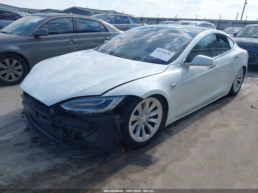 5YJSA1E26LF362832 2020 TESLA MODEL S photo no. 2