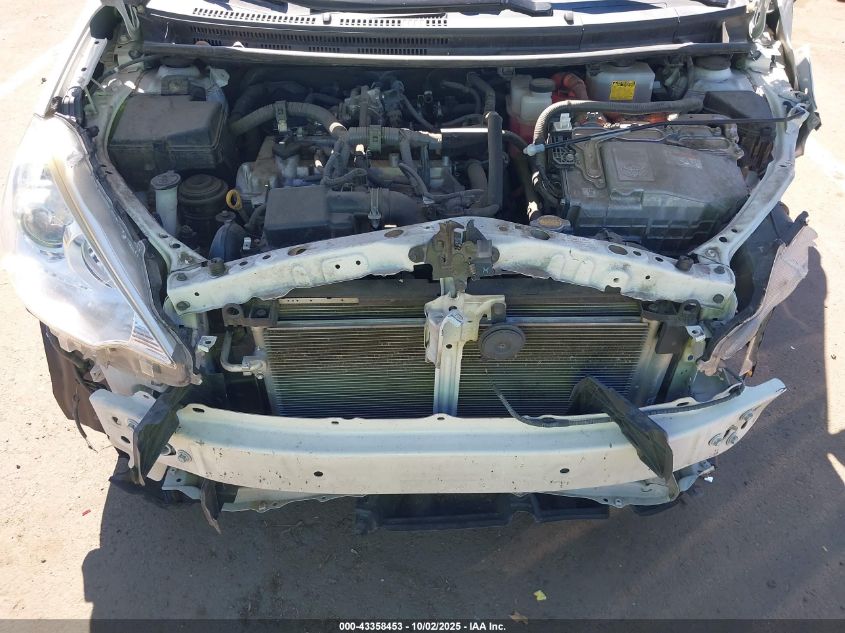 2014 Toyota Prius C Two VIN: JTDKDTB38E1573669 Lot: 43358453