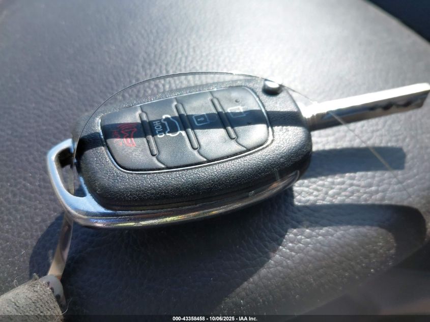 2015 Hyundai Santa Fe Sport 2.4L VIN: 5XYZT3LB4FG285320 Lot: 43358458