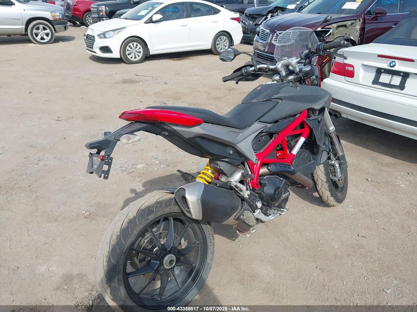 ZDM1YBTS2FB010634 2015 DUCATI HYPERMOTARD photo no. 4