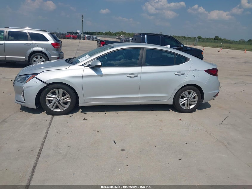 2019 HYUNDAI ELANTRA SEL - 5NPD84LF4KH472435