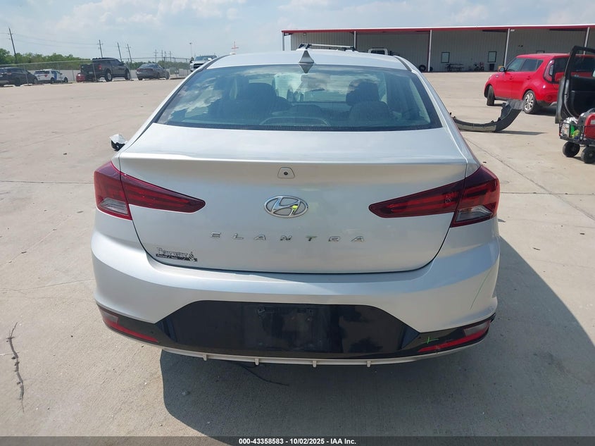 2019 HYUNDAI ELANTRA SEL - 5NPD84LF4KH472435
