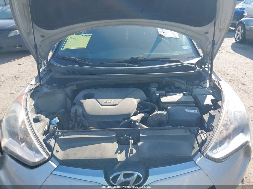 2017 HYUNDAI VELOSTER KMHTC6AD7HU305732