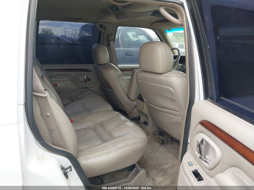 2000 Cadillac Escalade Standard VIN: 1GYEK13R0YR152720 Lot: 43358710