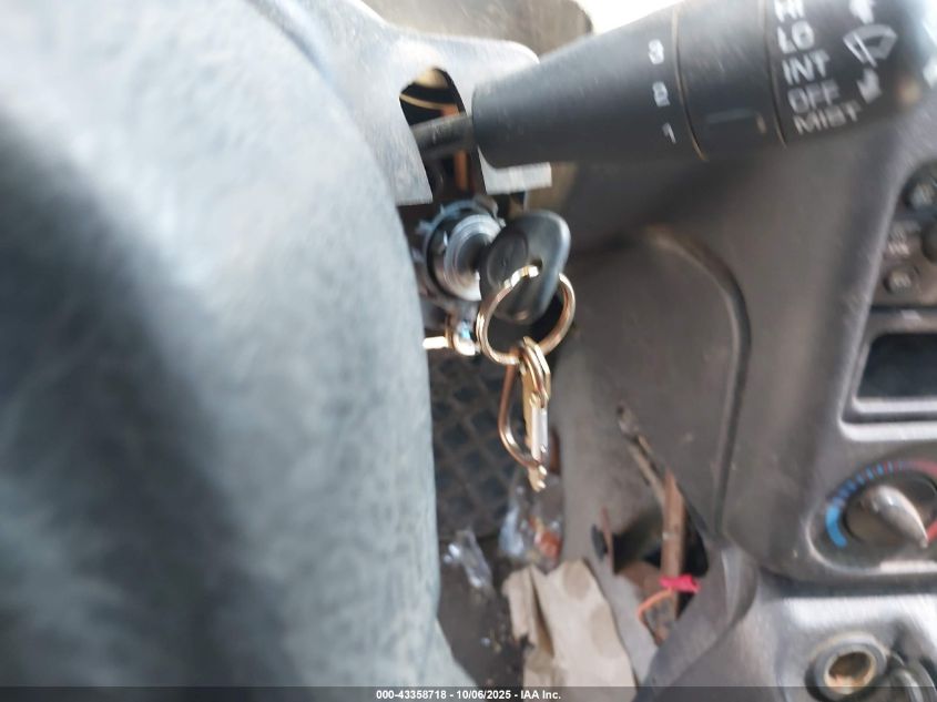 2001 Saturn Sl VIN: 1G8ZF528X1Z305485 Lot: 43358718