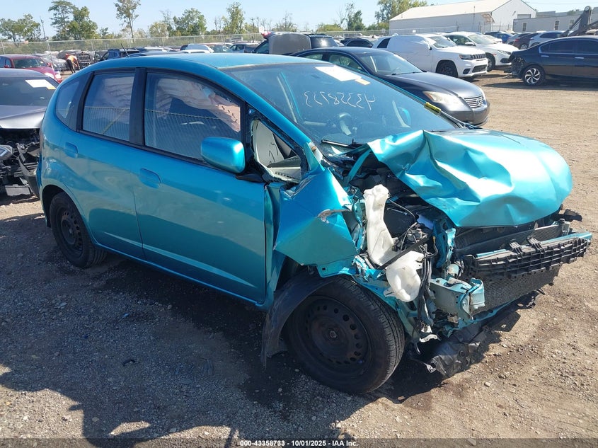 2013 HONDA FIT - JHMGE8H35DC039859