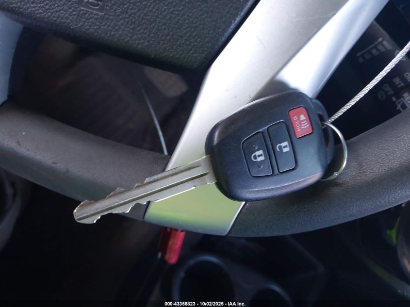 2015 Toyota Prius C Three VIN: JTDKDTB35F1101981 Lot: 43358823