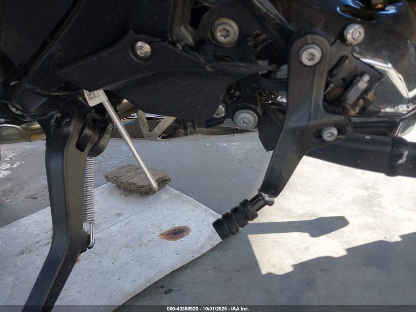 2025 BMW R 1300 Gs Adventure VIN: WB10M3305S6L00292 Lot: 43358920