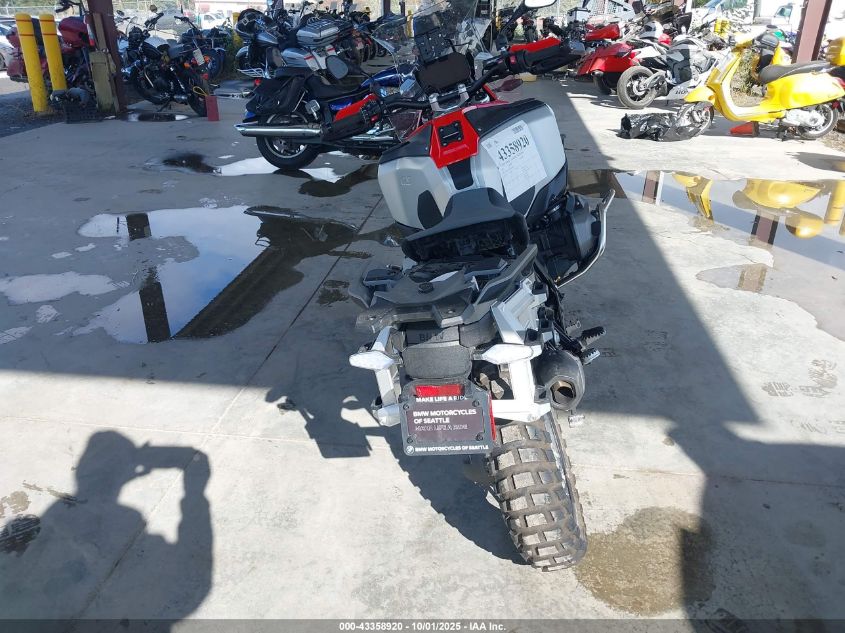 2025 BMW R 1300 Gs Adventure VIN: WB10M3305S6L00292 Lot: 43358920