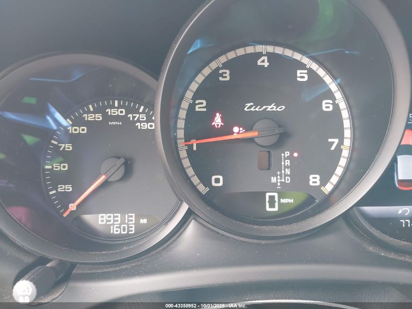 2018 Porsche Macan Turbo W/Performance Package VIN: WP1AF2A5XJLB70096 Lot: 43358952