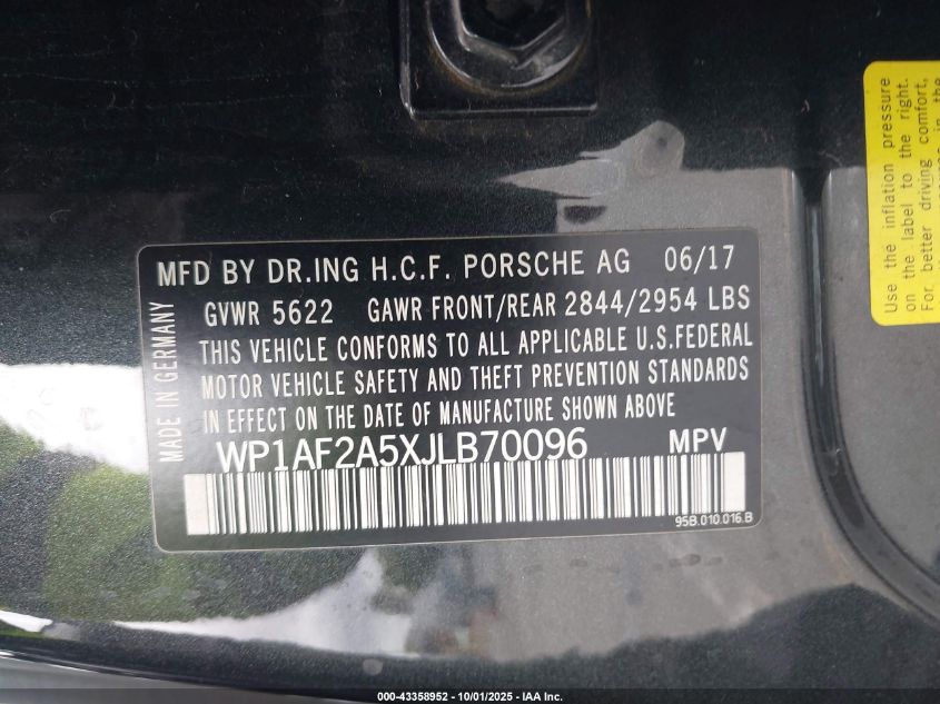 2018 Porsche Macan Turbo W/Performance Package VIN: WP1AF2A5XJLB70096 Lot: 43358952