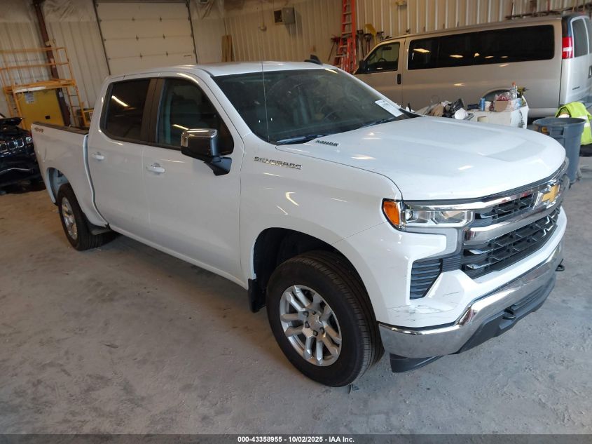 CHEVROLET SILVERADO 1500 4WD SHORT BED LT WITH 2FL