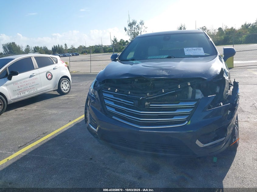 2018 CADILLAC XT5 LUXURY - 1GYKNCRS7JZ140179