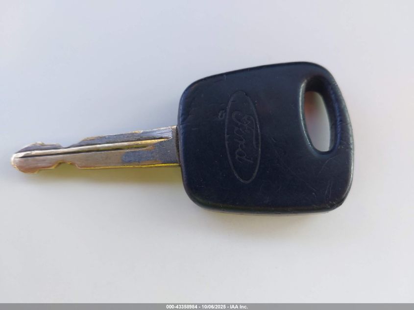 2005 Ford Focus Zx3 VIN: 3FAFP31N75R126810 Lot: 43358984