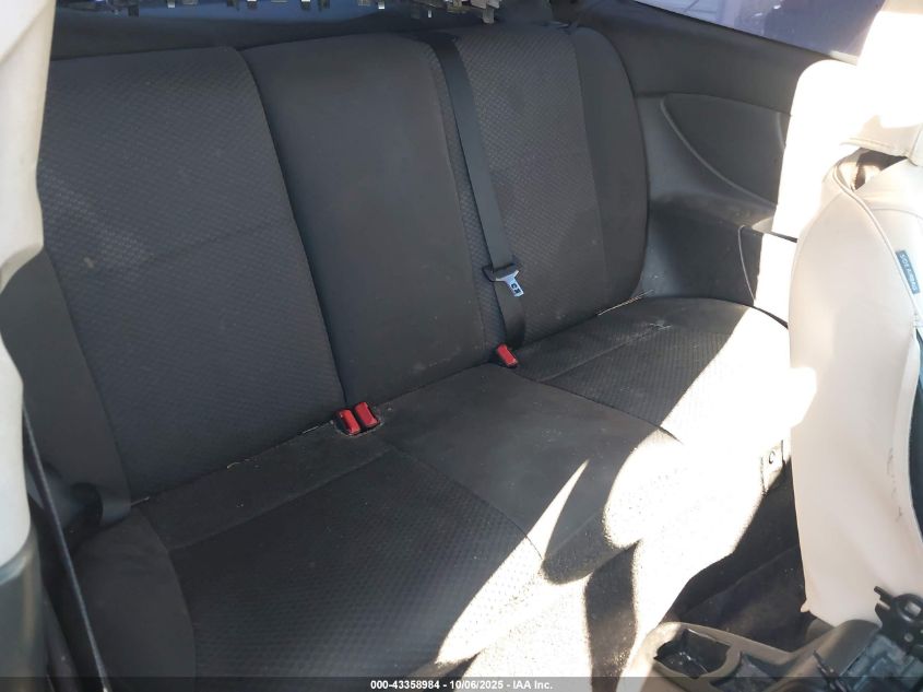 2005 Ford Focus Zx3 VIN: 3FAFP31N75R126810 Lot: 43358984