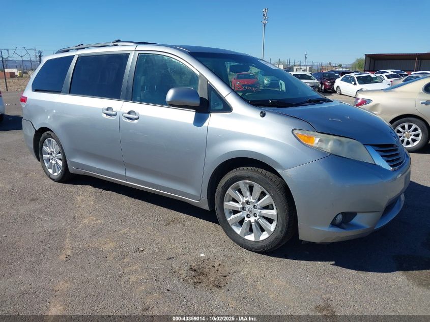 TOYOTA SIENNA XLE