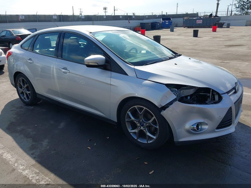 2014 FORD FOCUS SE - 1FADP3F28EL325949