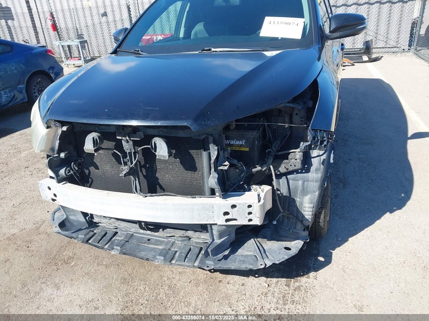 2016 TOYOTA HIGHLANDER LE - 5TDZARFH0GS021167