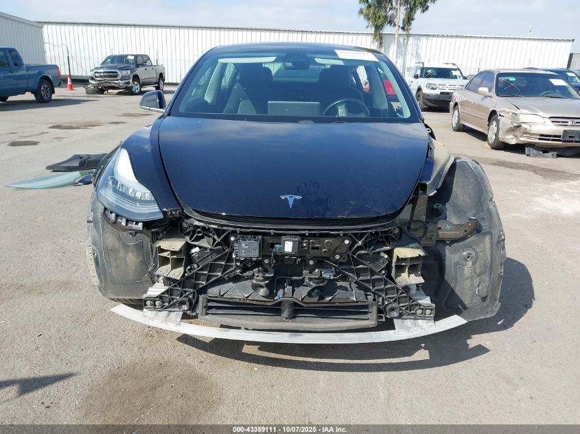 2019 Tesla Model 3 Long Range/Mid Range/Standard Range/Standard Range Plus VIN: 5YJ3E1EA1KF193379 Lot: 43359111