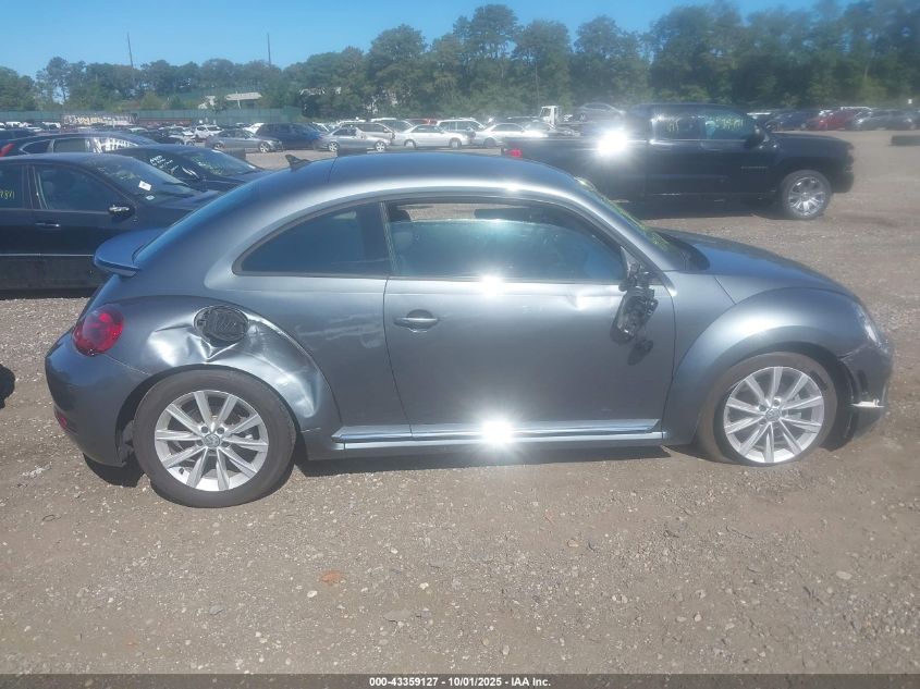 2018 Volkswagen Beetle 2.0T Coast/2.0T S VIN: 3VWFD7AT0JM706638 Lot: 43359127