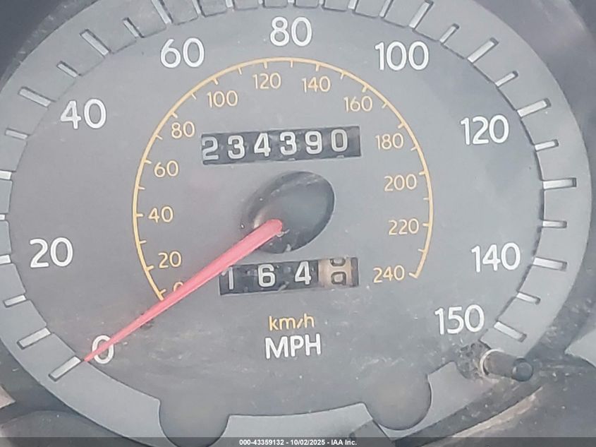 2000 Hyundai Tiburon Base Pkg 1, 2 5/Base Pkg 3 4 VIN: KMHJG25F3YU204798 Lot: 43359132