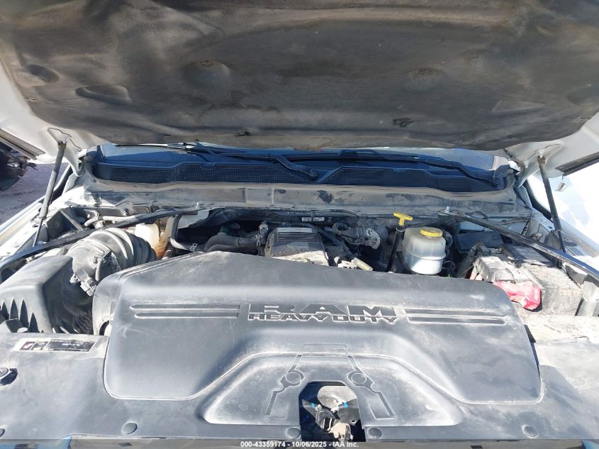 2019 Ram 3500 Laramie 4X4 8' Box VIN: 3C63RRJL1KG602315 Lot: 43359174